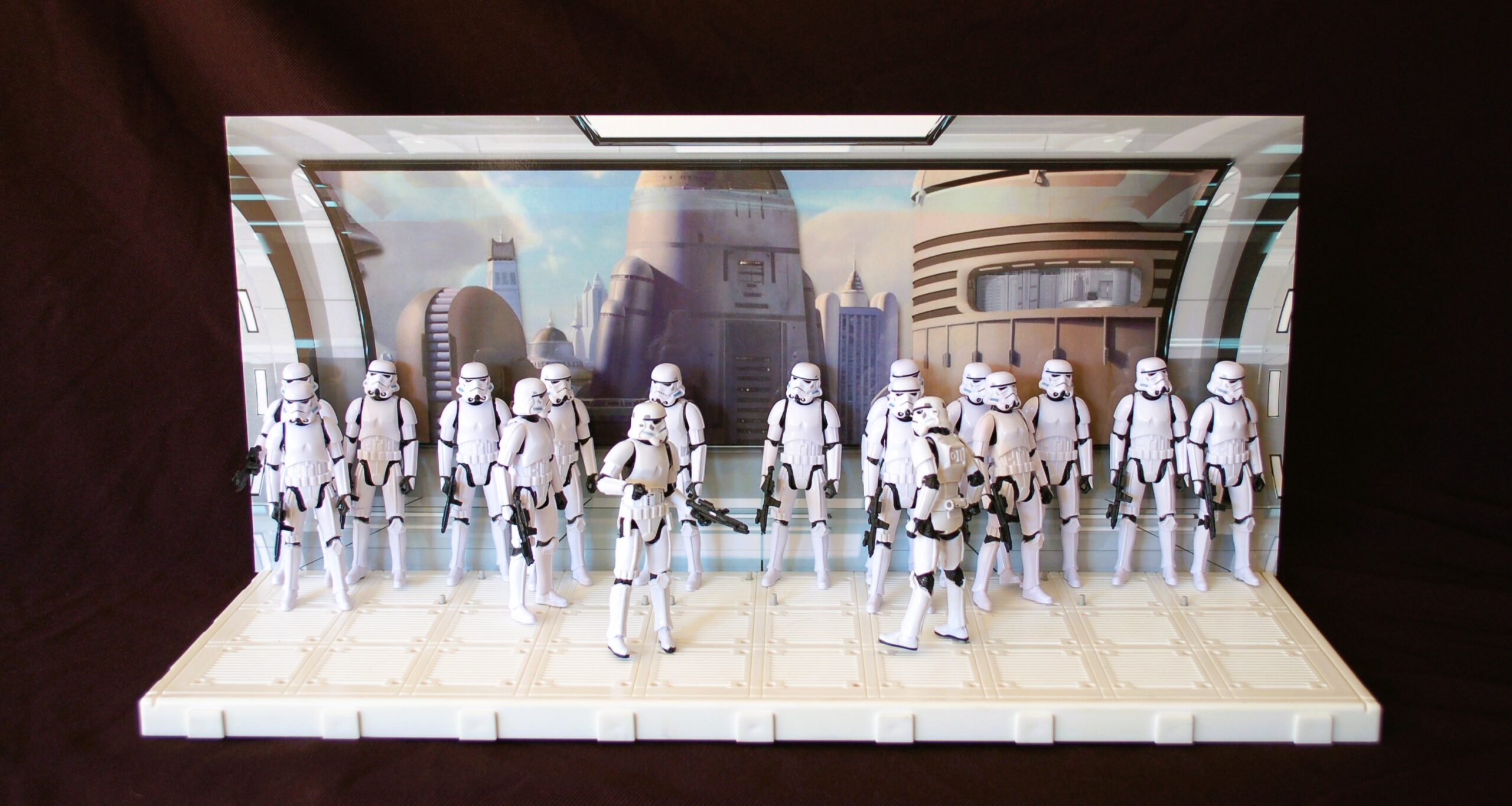 WHITE-TroopersBespin The Advantage - White - Image 1